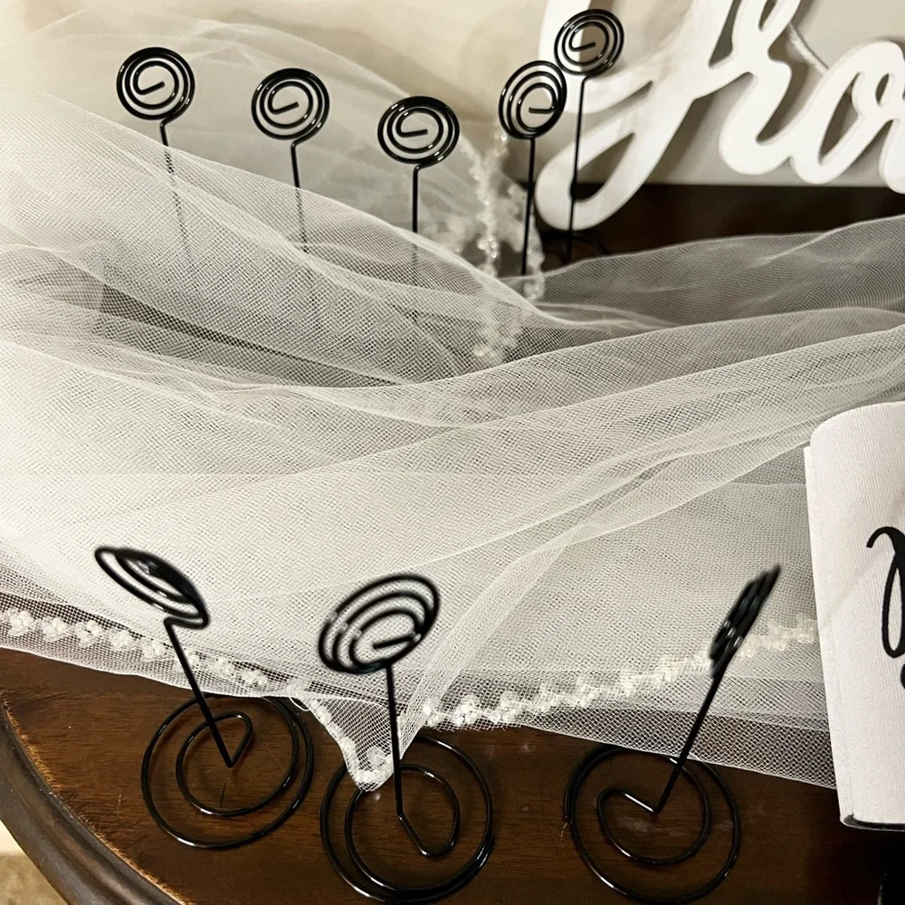 Bride & Groom white signs, drink holder, 8 sign/photo holders and a fun veil